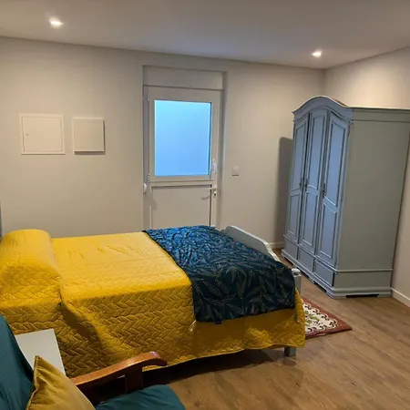 4 Seasons * Marinha das Ondas